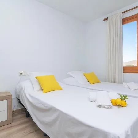 Apartment La Llimona